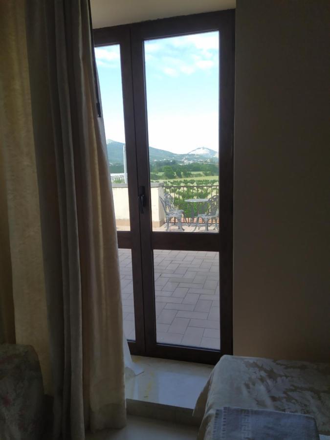 Agriturismo Il Casale Del Cavaliere SantʼAgata deʼ Goti Exteriör bild