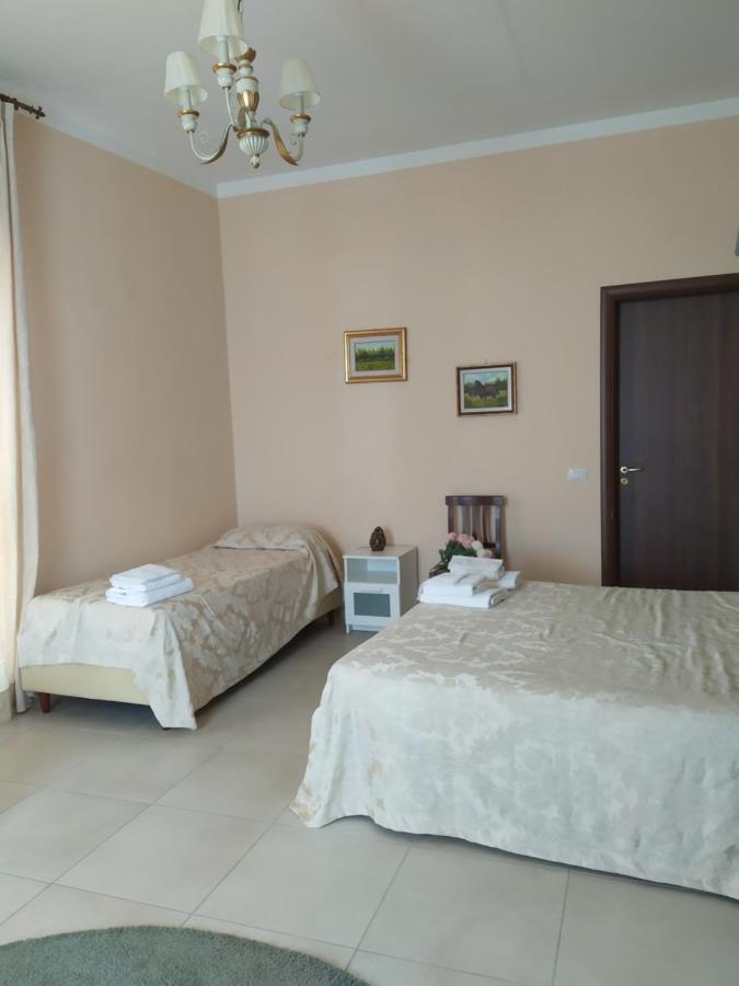 Agriturismo Il Casale Del Cavaliere SantʼAgata deʼ Goti Exteriör bild